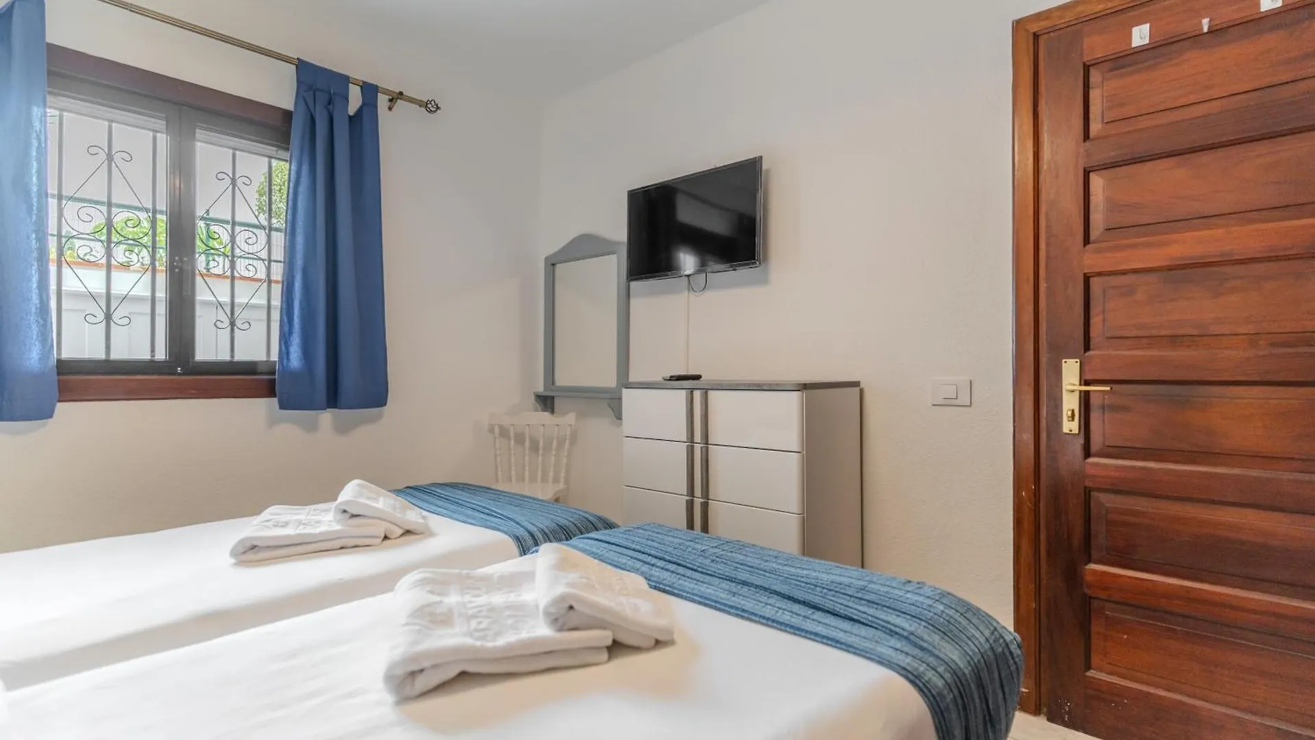 Apartmán Victoria Court 2 Pool Los Cristianos